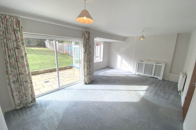 Queens Way, Radlett photo 2