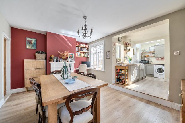 34, Cline Road, Guildford photo 2