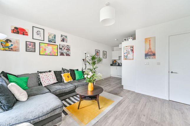 Tudway Road, Kidbrooke photo 4