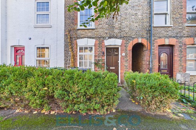 2-bed terraced on Danvers Road, Kent, £320,000