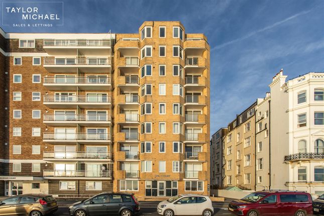 14 Spa Court, Kings Esplanade, Hove photo 2