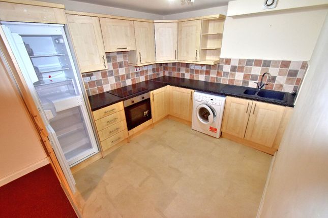 Flat to rent in Bishop House, Flat Pinfold Street, Wednesbury