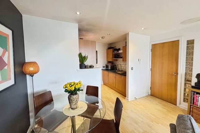 25, Balmoral Place, Leeds photo 4