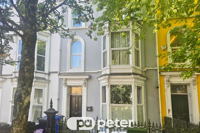 2-bed house on 46, SWANSEA, £1,100/mo