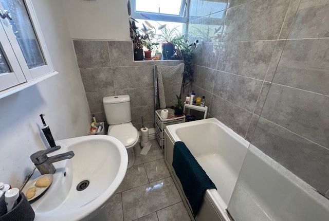 Flat 7,, Nelson Parade, BRISTOL photo 3
