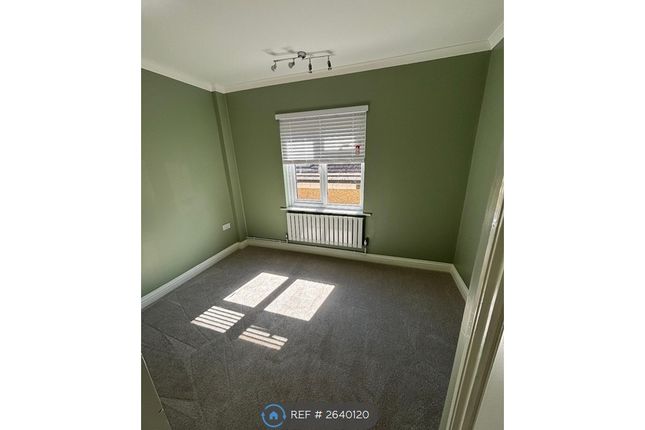Flat A, Tonbridge Road, Maidstone photo 4