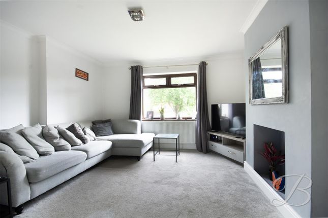 67, Dale Lane, Mansfield photo 3