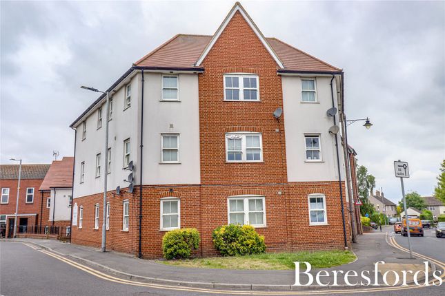 1-bed flat on 4 Silkweaver Heights,, William Hunter Way, Essex, £200,000