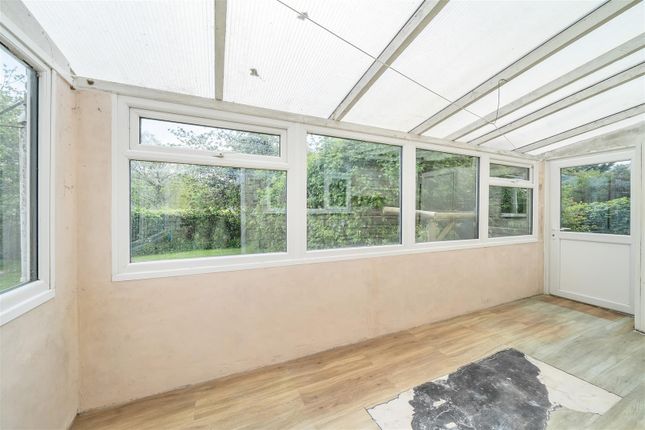 15, Nursery Gardens, Bridport photo 4