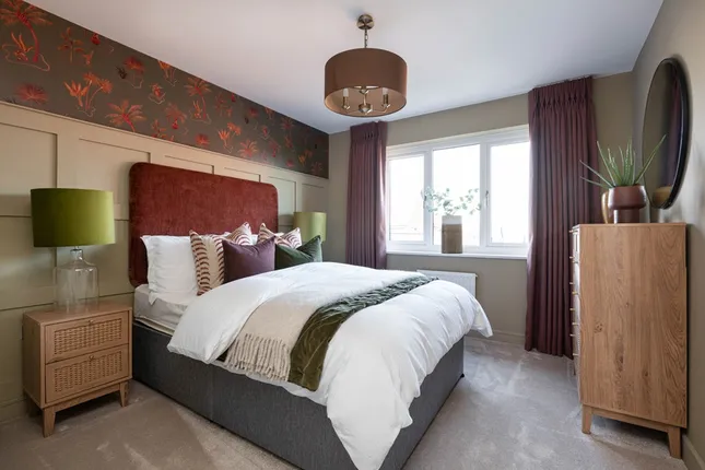 Taylor Wimpey - Colney Manor