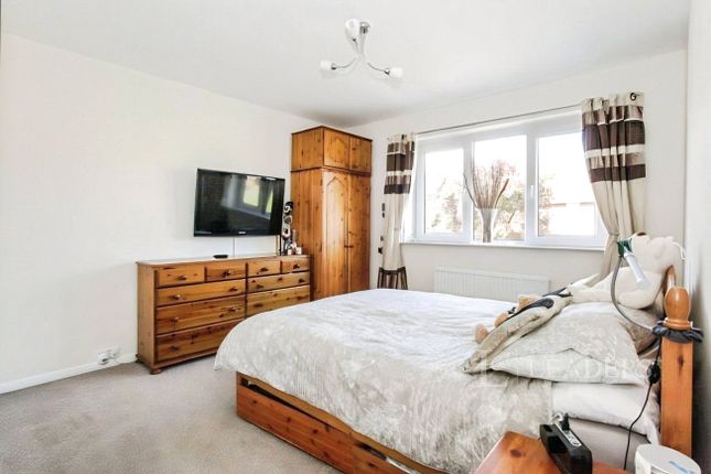 4, Trumpington Drive, Hertfordshire photo 4