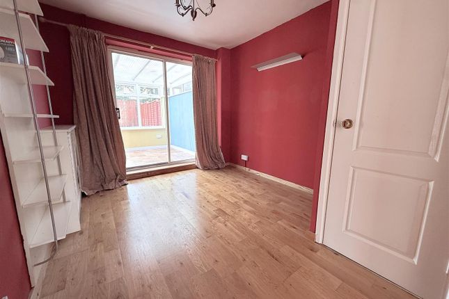 33, Beckingthorpe Drive, Bottesford photo 4