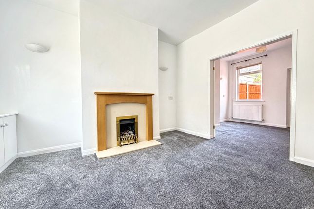 36 Greenway Road, Widnes photo 2