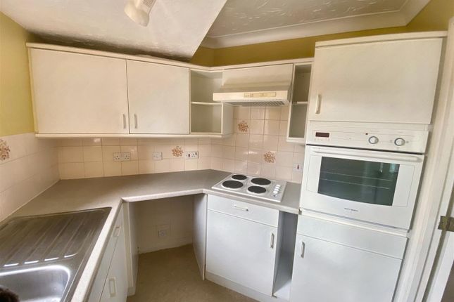 Flat 29 Sorrento Court, Wake Green Road, Birmingham photo 3