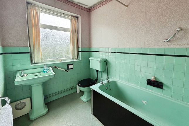 68, Salisbury Avenue, Cheshire photo 4