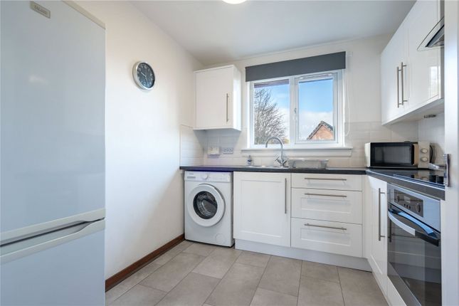 12, Corrie Court, Midlothian photo 4