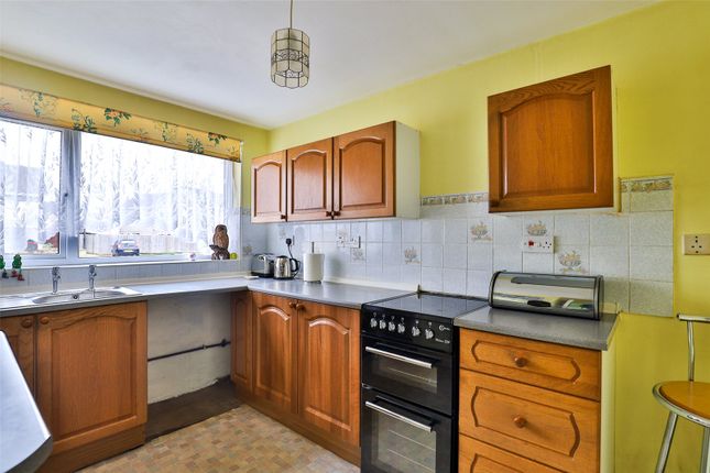 106, Westfield Road, Somerset photo 3