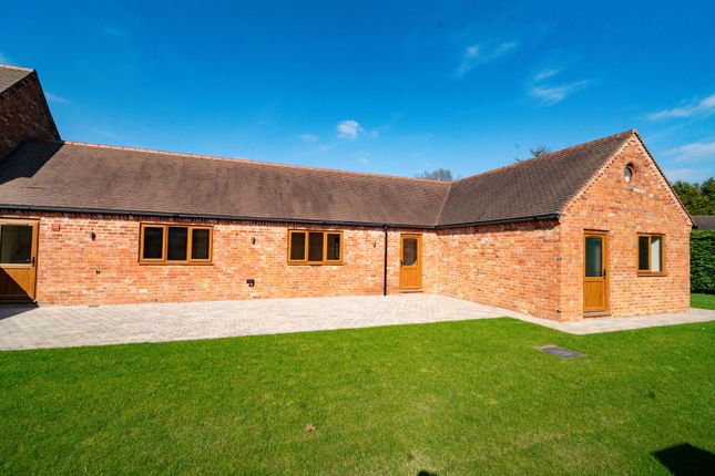 Thumbnail Barn conversion for sale in Tanworth-In-Arden, Solihull