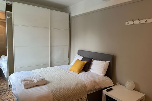 Flat to rent in Primrose Hill Court, King Henrys Road, London