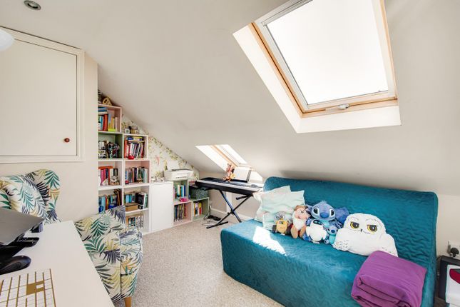 Flat for sale in Broadfield Road, Catford, London