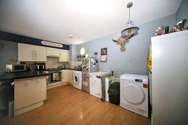 Apt 28, Millside Heritage Way, Wigan photo 4