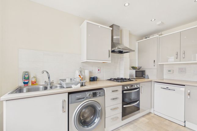 42 , Snowdrop Grove, Downham Market photo 2