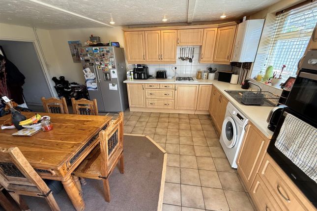 43, High Street, Great Yarmouth photo 3