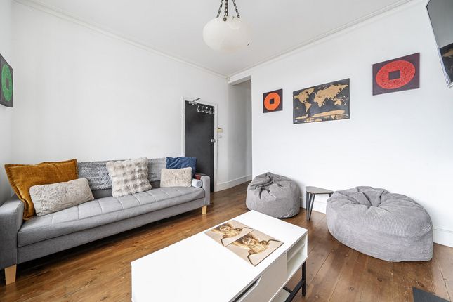 18a, Denison Road, London photo 4