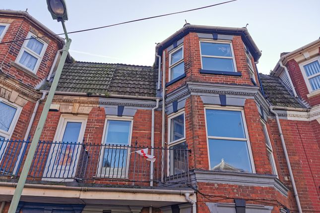 Thumbnail Flat to rent in Beach Road, Lowestoft