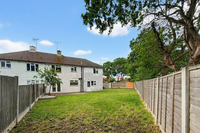 9, Harridge Close, Leigh-on-sea photo 2