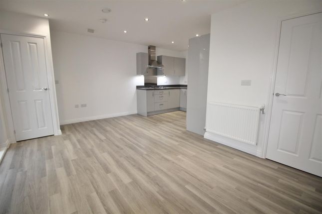 43, Affinity Place, Borehamwood photo 4