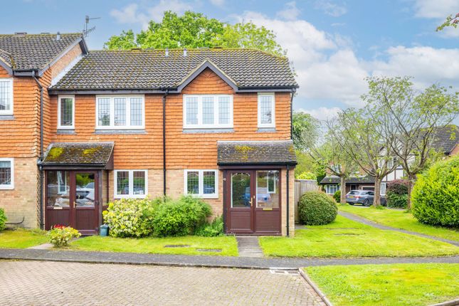 End terrace house for sale in Lincolns Mead, Lingfield