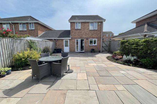10, Sandpiper Road, Llanelli photo 3