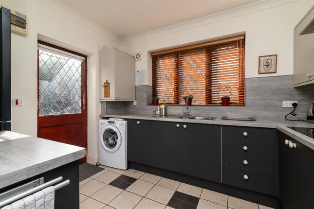 2B, Blenheim Avenue, Nottingham photo 4