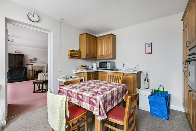 Flat for sale in Sackville Way, Great Cambourne, Cambourne, Cambridge