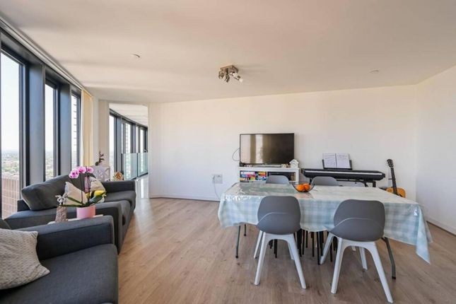 Apt 164, Unex Tower, London photo 4