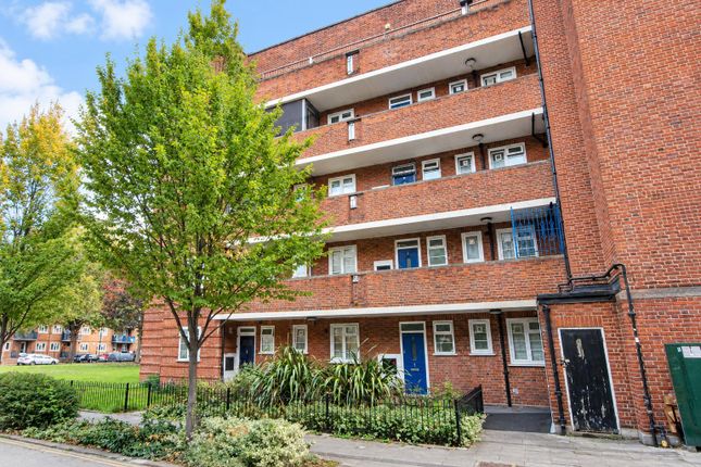 Clayton House, London photo 2