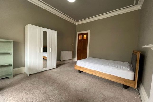 Flat to rent in Whitehall Street, Dundee