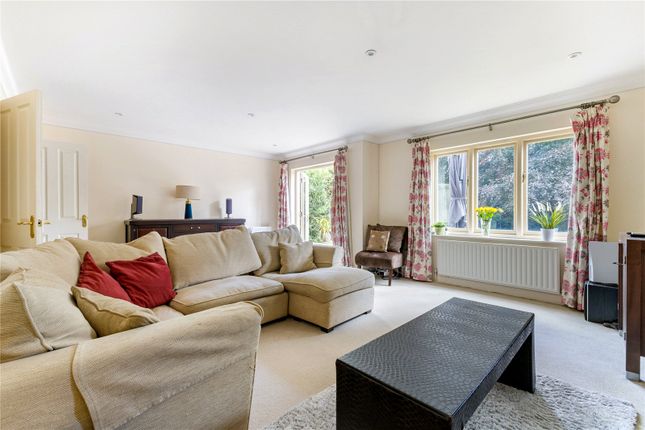 Copper Beech House,, Trebor Avenue, Surrey photo 5