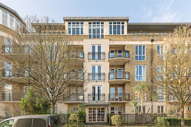 Thumbnail Flat to rent in Melliss Avenue, Kew, Richmond, Surrey