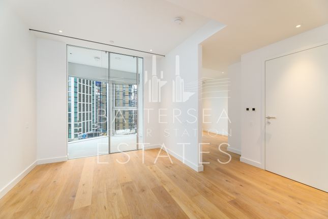 Studio flat on 3C.05.08, Battersea, London, £3,100/mo