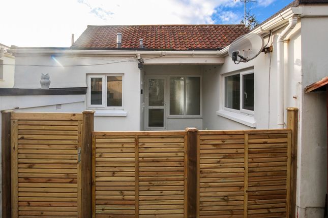 Thumbnail Property to rent in Cottage 4, 89 St Saviours Road, St Helier