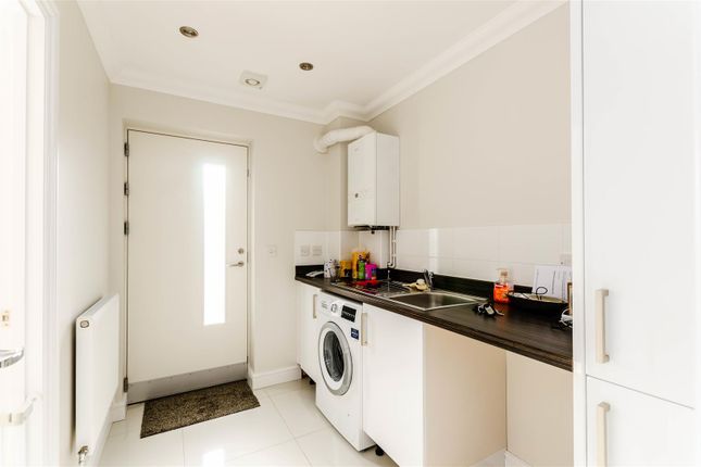Single Room Room 3, 16, Quintain Mews, Norwich photo 5