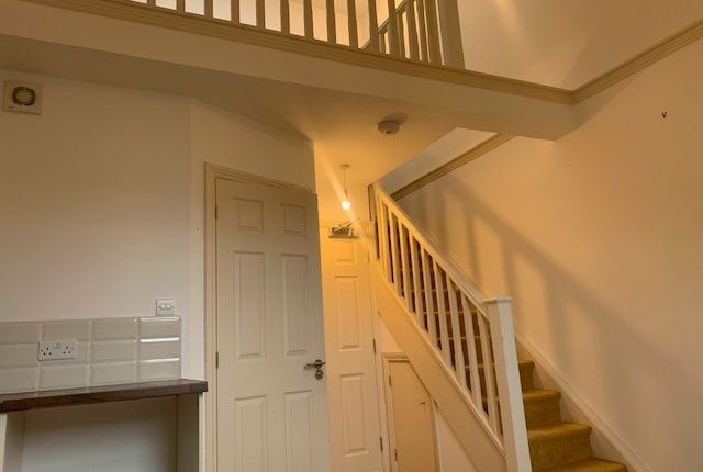 Apt 25, Liverpool photo 3