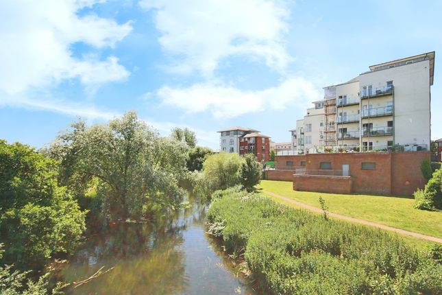 Thumbnail Flat for sale in Sir Anthony Eden Way, Warwick