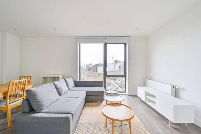 Thumbnail Flat to rent in Barrell Makers House, Canary Wharf, London