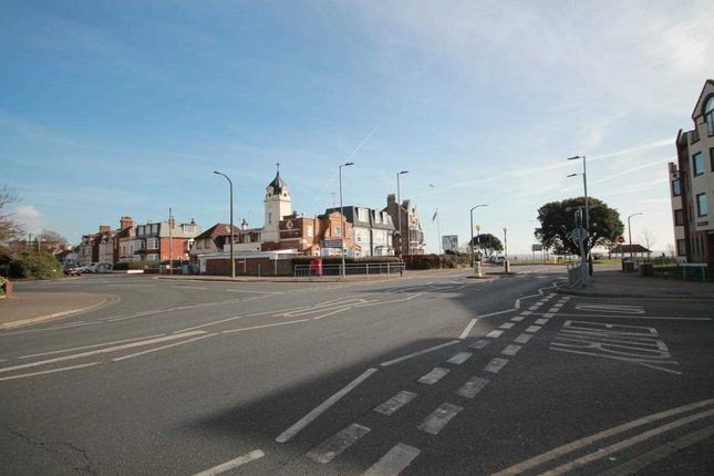 2, Anglefield Court, Clacton on Sea photo 4