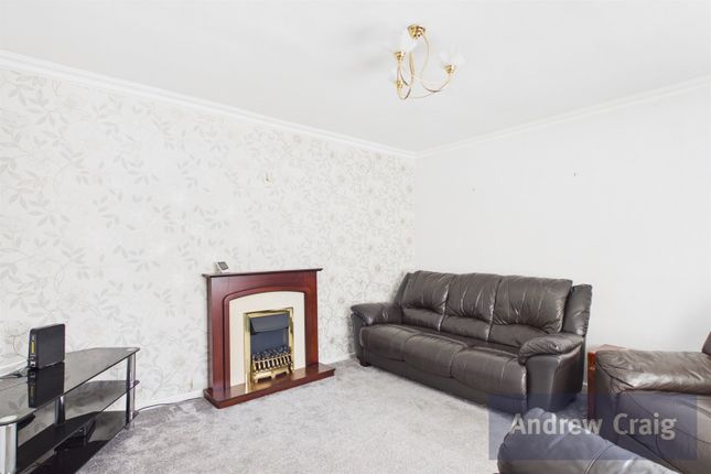 76 Rembrandt Avenue, South Shields photo 3