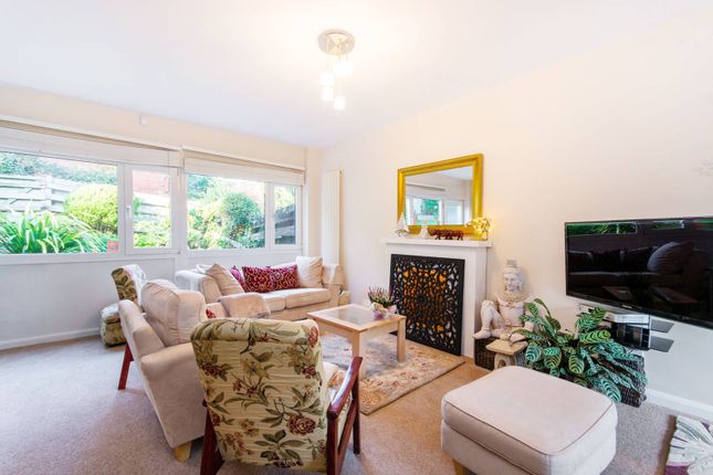 End terrace house for sale in Grassmount, Forest Hill, London