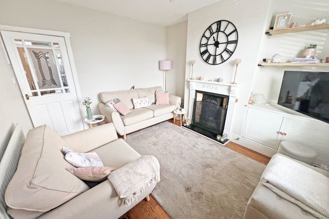 14, Strutt Road, Hinckley photo 3